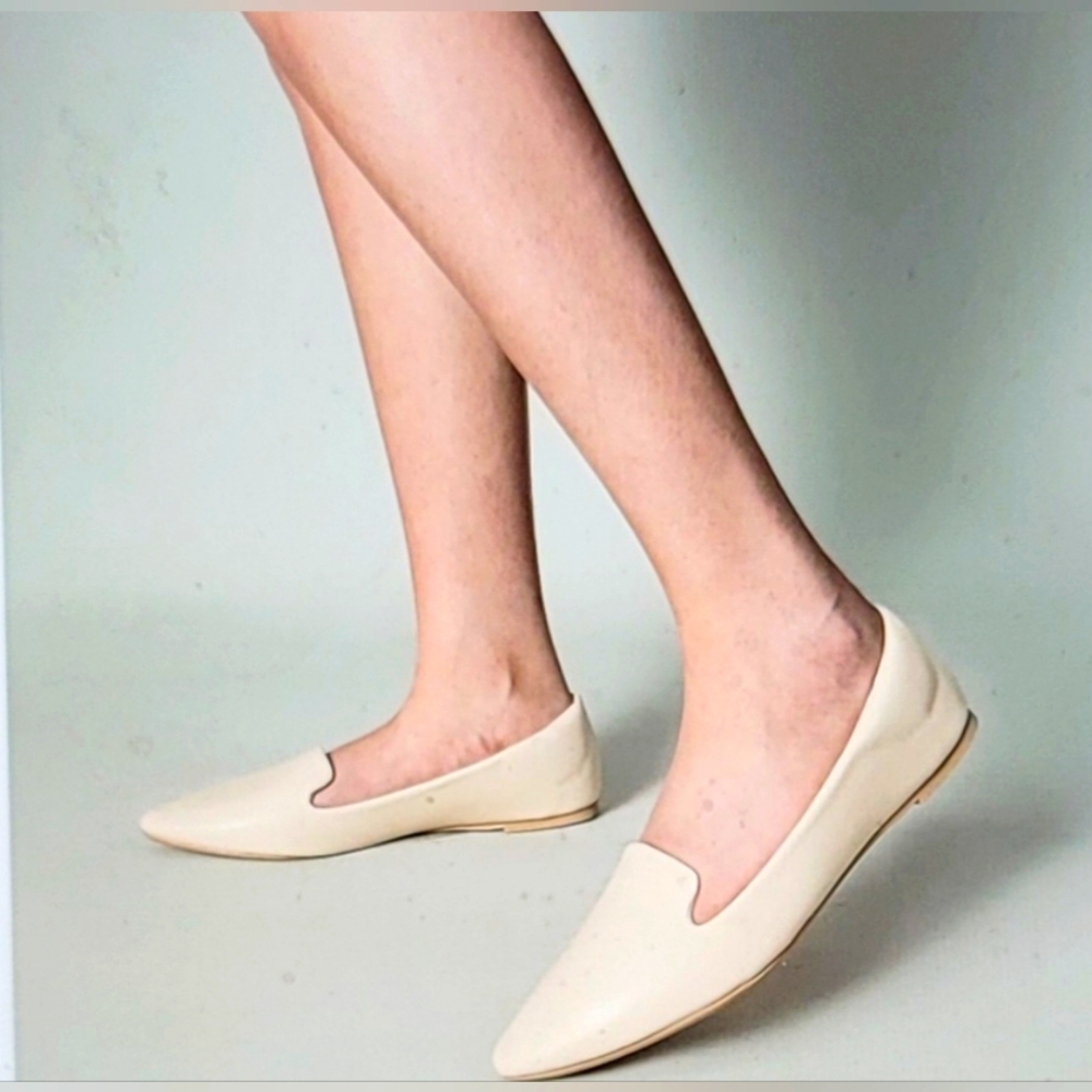 BRAND New comfortable padded slip on ballet  flat walking work shoe. Size 10